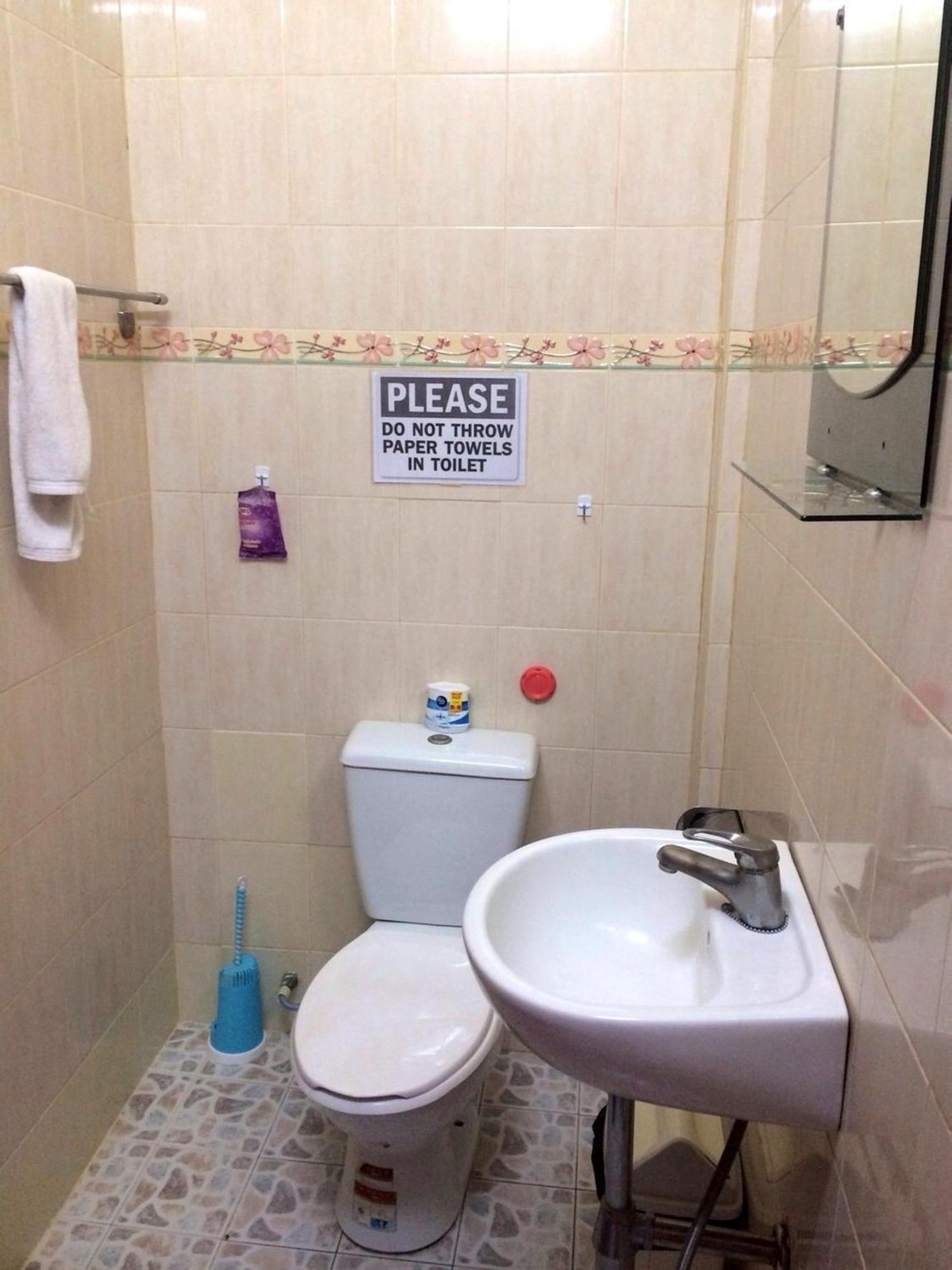 2Gether Guesthouse Karon Ngoại thất bức ảnh