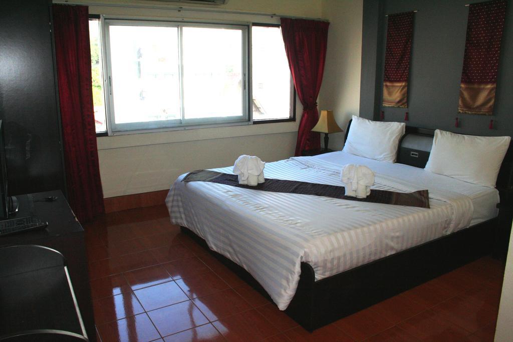 2Gether Guesthouse Karon Phòng bức ảnh
