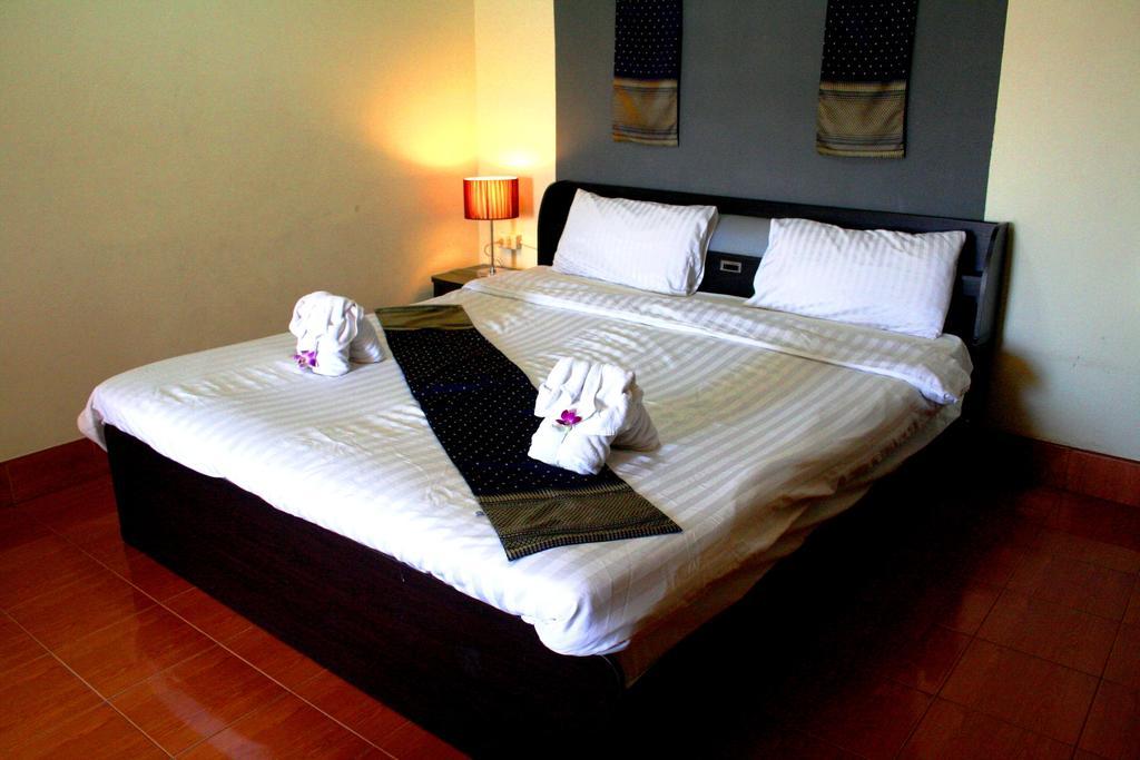 2Gether Guesthouse Karon Ngoại thất bức ảnh