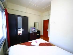 2Gether Guesthouse Karon Ngoại thất bức ảnh