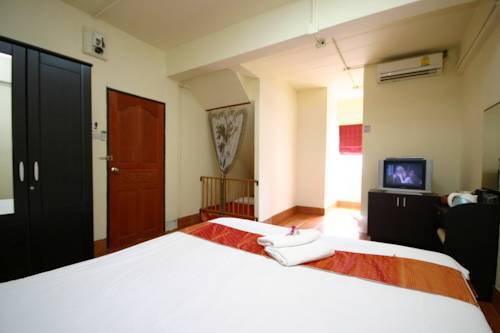 2Gether Guesthouse Karon Phòng bức ảnh